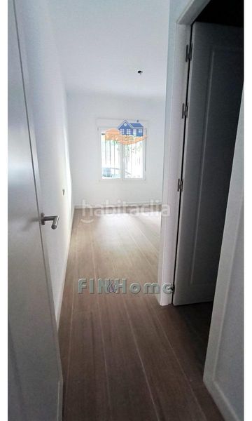 Foto 126c8e0a-345d-4b3c-bae2-dc2fb62e41fd. Pis a Barrio León Sevilla