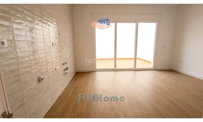 Foto 8e56524f-09ff-41b5-95a5-b75da3a70fba. Pis a Barrio León Sevilla