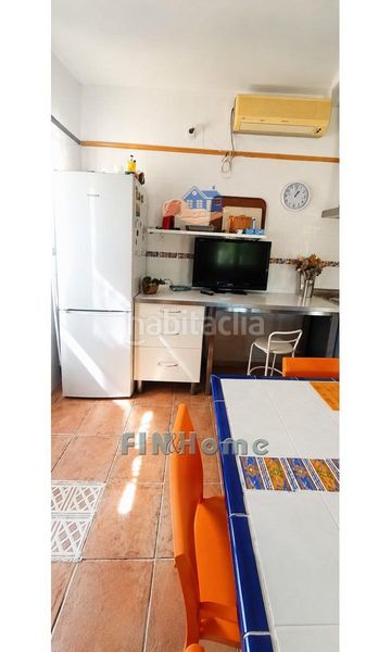 Foto 57612cdd-8fdc-4f2f-8cbd-7951b8e6bcc5. Xalet amb aparcament piscina a Gerena