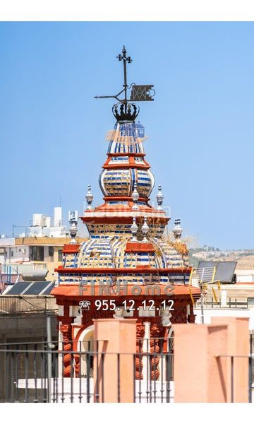 Foto c38988cb-d151-45e5-9f97-c1e80c4475b0. Lloguer àtic amb calefacció a Triana Casco Antiguo Sevilla