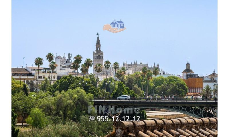 Foto d21fbdc7-52e6-4310-8fd4-2ce9b4cd1bbf. Lloguer àtic amb calefacció a Triana Casco Antiguo Sevilla