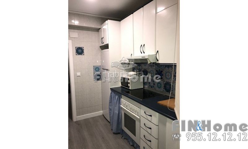 Foto 23463a0b-2d59-46a0-89fb-b3b29799ec7d. Rent flat with parking in El Torrejón - El Cerezo Sevilla