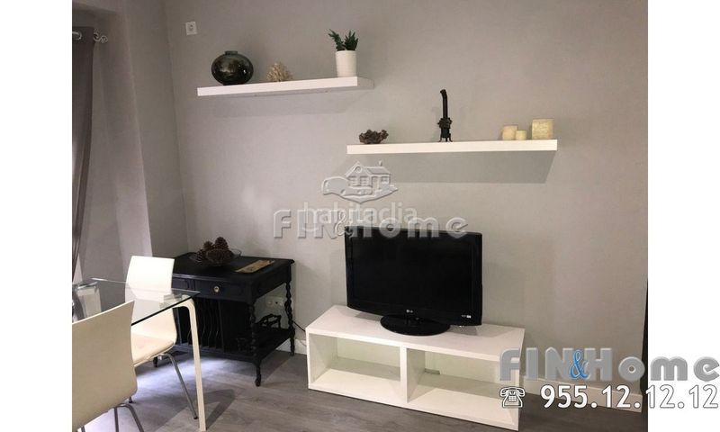 Foto de4bbe60-bca5-45db-92ab-8ef742050b62. Rent flat with parking in El Torrejón - El Cerezo Sevilla