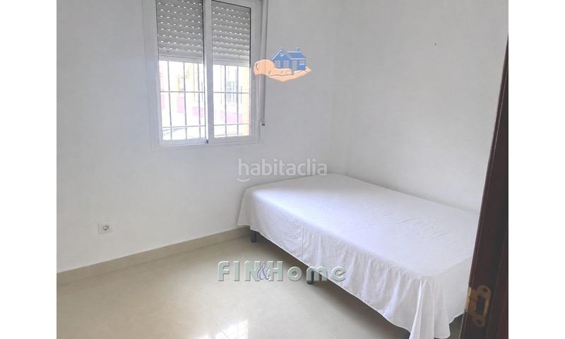 Foto 11831199-21f2-46e0-aecf-9954c6b81885. Rent flat in Barrio León Sevilla
