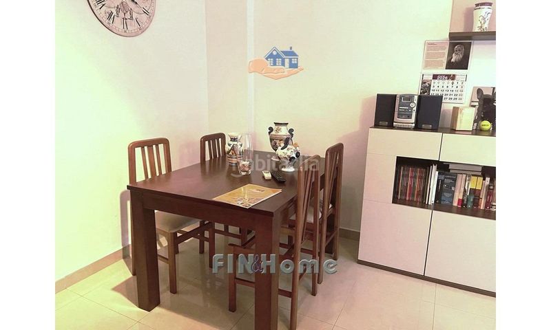Foto 8831768b-f7c3-499c-ab82-3f75cb47d37f. Rent flat in Barrio León Sevilla