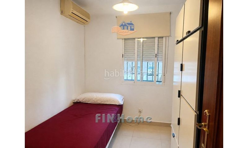 Foto f5332f67-38f0-4638-ad72-c0cb514377d9. Rent flat in Barrio León Sevilla