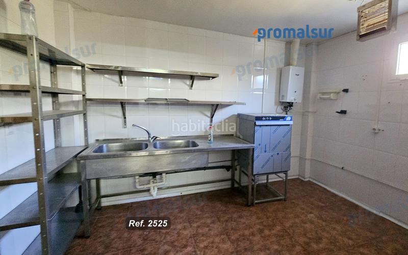 Foto 667d30d0-0240-42f1-94d5-330b84128524. Lloguer local comercial a Puente Genil