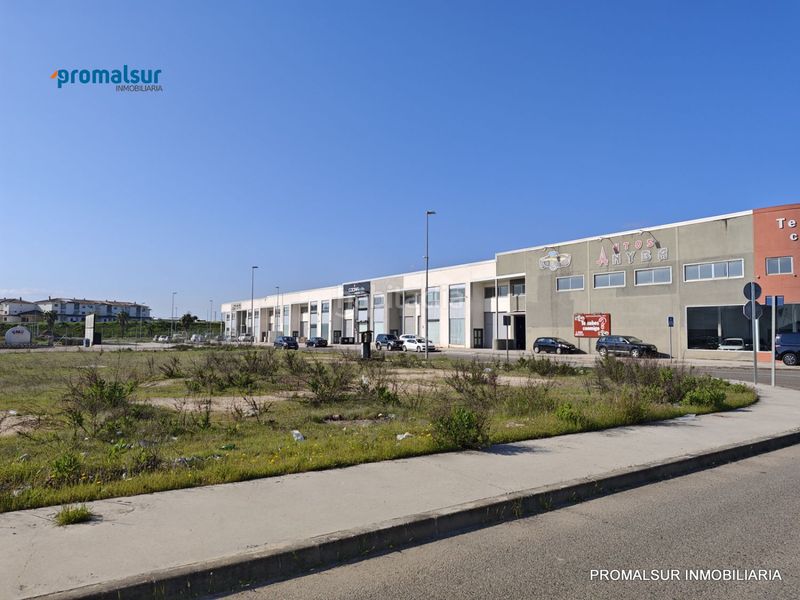 Foto 8f13bc2b-3d5e-472a-9913-7a246c707133. Terreny residencial a Puente Genil