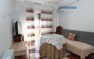 Maison à Puente Genil. Casa en venta en centro, 4 dormitorios.