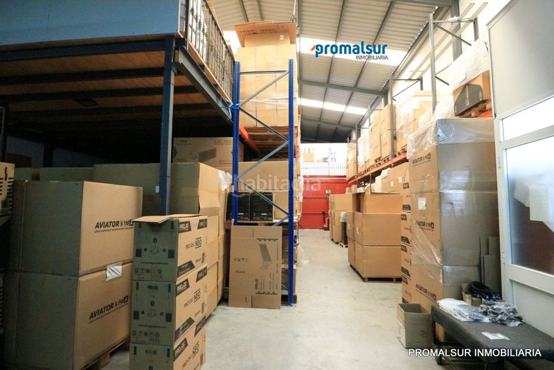 Foto 1375234d-5335-4cd3-8651-4aff6a460c36. Nau industrial a Casariche