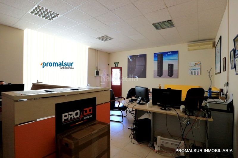 Foto 41d33283-30d5-439b-824d-01925a6070f5. Nau industrial a Casariche