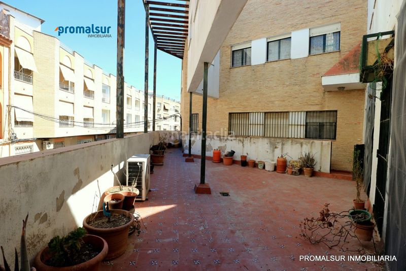 Foto 29cc07f3-0169-4a51-a028-9d8016286c9a. Casa amb aparcament piscina a Puente Genil