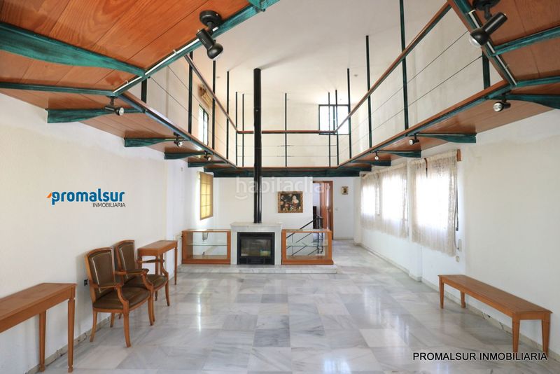 Foto 59aed6ca-bd75-4398-b0cf-5e4d5669329c. Casa amb aparcament piscina a Puente Genil