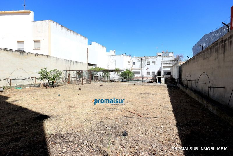Foto 9ff2bbd5-80fa-4e69-b2ed-2cb562b2fdf3. Casa amb aparcament piscina a Puente Genil