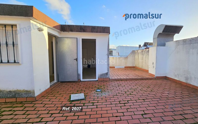 Foto 2deff34d-b02b-4a51-b5db-52992d423429. Casa amb aparcament a Puente Genil