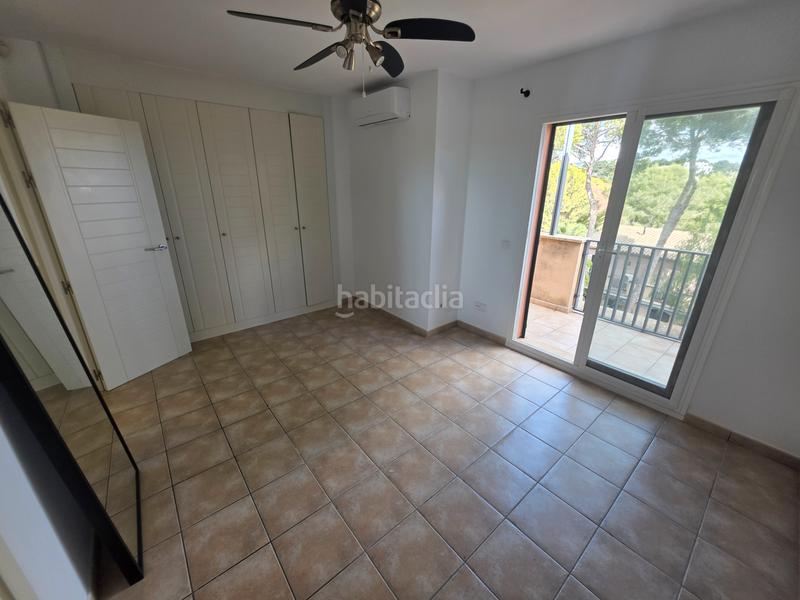 Foto 4e9e6138-b97d-4be9-bc00-f9383866d609. Rent semi detached house with heating parking pool in Calvià