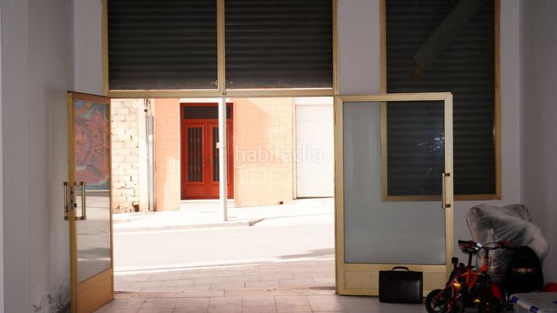 Foto 4a43e89f-adb0-4bd0-9aff-5a36b5976f64. Locale commerciale in Motril ciudad Motril