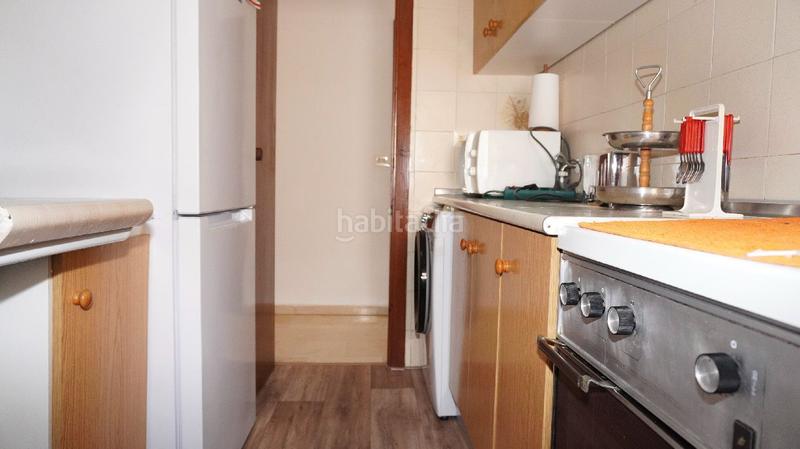 Foto 1539ca1d-6be6-4ab6-a47e-e005f6d13994. Alquiler piso solo estudiantes. piso de 3 dormitorios amueblado, luminoso y con buenas vistas cerca del centro en Motril