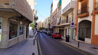 Appartamento  Nueva. Amplio piso para reformar en calle nueva