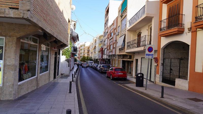 Foto 25b3b0df-69dd-4214-bbee-077ed3cab740. Piso amplio piso para reformar en calle nueva en Motril ciudad Motril