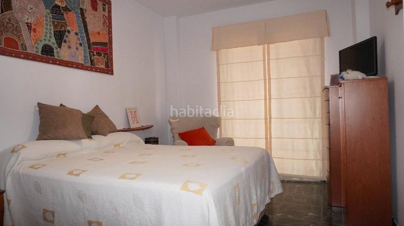 Foto 9cbf1118-0ef5-4324-931d-4f55823c786c. Casa adosada amplia casa agrupada de 198 m2 en calle amadeo nervo en Motril
