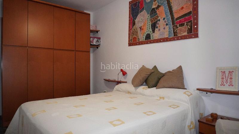 Foto f6a0cdea-7ca1-4917-8636-25d4673378e0. Casa adosada amplia casa agrupada de 198 m2 en calle amadeo nervo en Motril