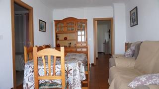 Lloguer Pis  Acera del mar. Piso en torrenueva disponible para temporada escolar en primera