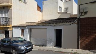 Maison jumelée à Ave maría 35. Vivienda adosada para reforma integral