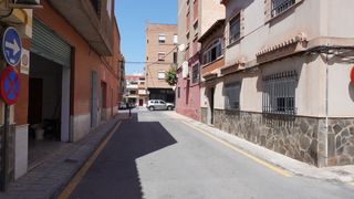 Lloguer Local Comercial  Santa rita. Localcochera junto a calle las cruces