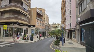 Lloguer Local Comercial  Nueva. Gran local en la mejor zona de la calle nueva