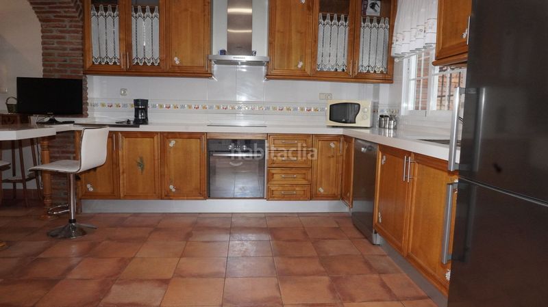 Foto 1df8d29e-9e21-4184-b6f6-f9da99a7738c. Casa a los cerezos a Gójar