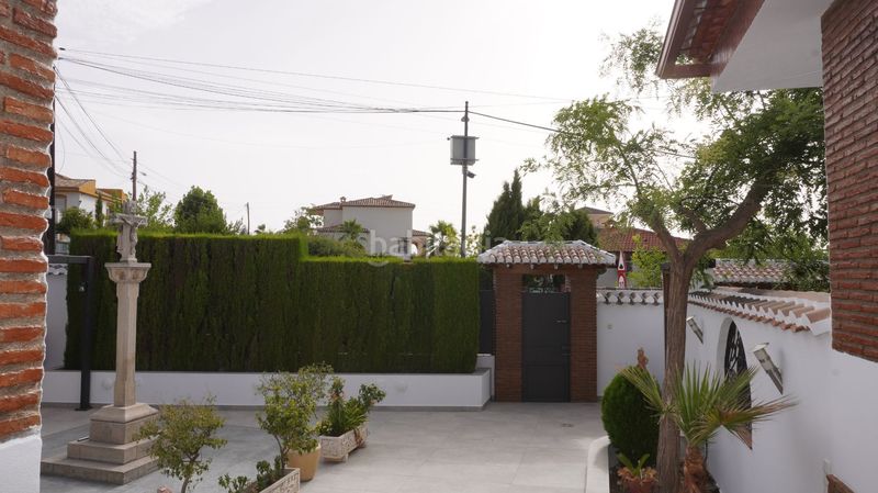 Foto c49b6c3a-1baf-4eb1-977d-044cd59a5f9d. Casa a los cerezos a Gójar