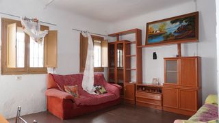 Maison jumelée  Fray angel sagastume. Vivienda doble con un total de 3 dormitorios, dos baños y cocina