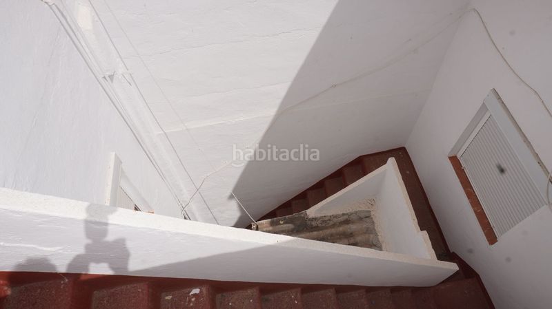 Foto f8cafaa2-b8bf-48d3-aa75-468e9828f6bd. Casa adossada a Motril ciudad Motril