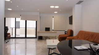 Rent Office space  De salobreña. Oficina en el edificio de la notaría
