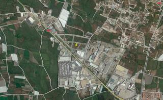 Terreny residencial a Playa de Granada. Solar industrial en esquina en polígono algaidas norte de 3.675
