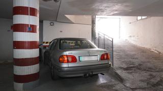 Aparcament cotxe  Santísimo. Cochera en calle santísimo a la altura de la calle ancha
