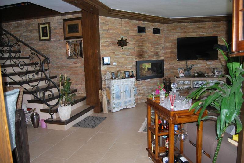 Foto 33a7756f-6157-4948-b223-06fc08d9d894. Chalet con riscaldamento parcheggio piscina in Monte los Almendros - El Pargo - Costa Aguilera Salobreña