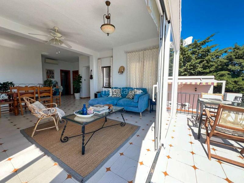 Foto fd5defa8-19fd-4353-a561-fcbc7464bf5e. Location chalet avec chauffage parking piscine dans Salobreña