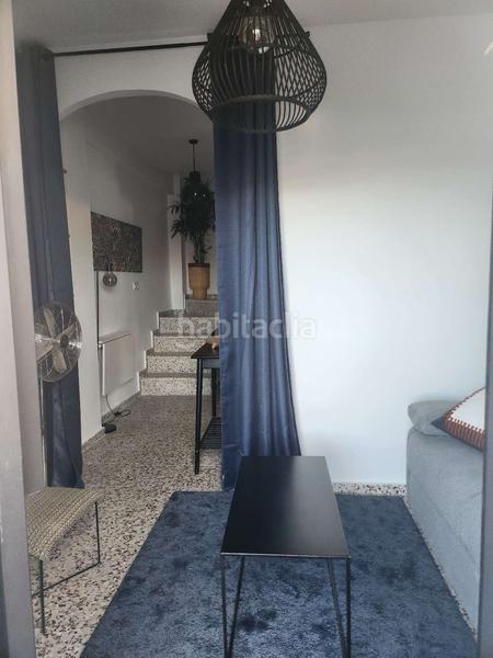 Foto de02ab72-fecc-4ec0-85ca-81f10f786902. Casa amb aparcament a Centro Salobreña