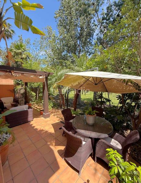 Foto 25b7d3e6-25ca-4aa5-8ab0-12d46860a7b7. Semi detached house with pool in Playa de Granada Motril