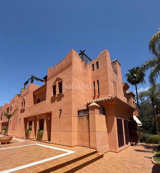 Foto 59b5593f-6457-4978-aa0c-e8e7f8d43689. Semi detached house with pool in Playa de Granada Motril