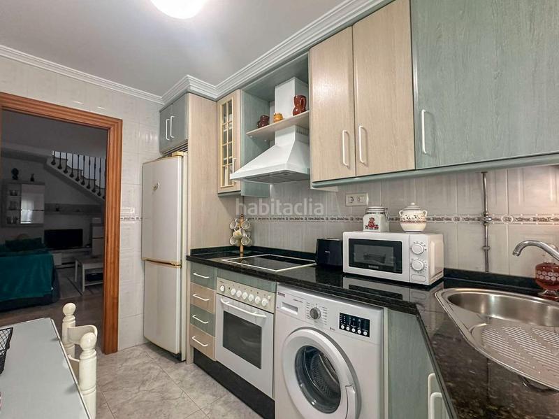 Foto 763d3ad5-c4b5-463b-ab9d-2f35fc79ab0b. Miete doppelhaus in Centro Salobreña