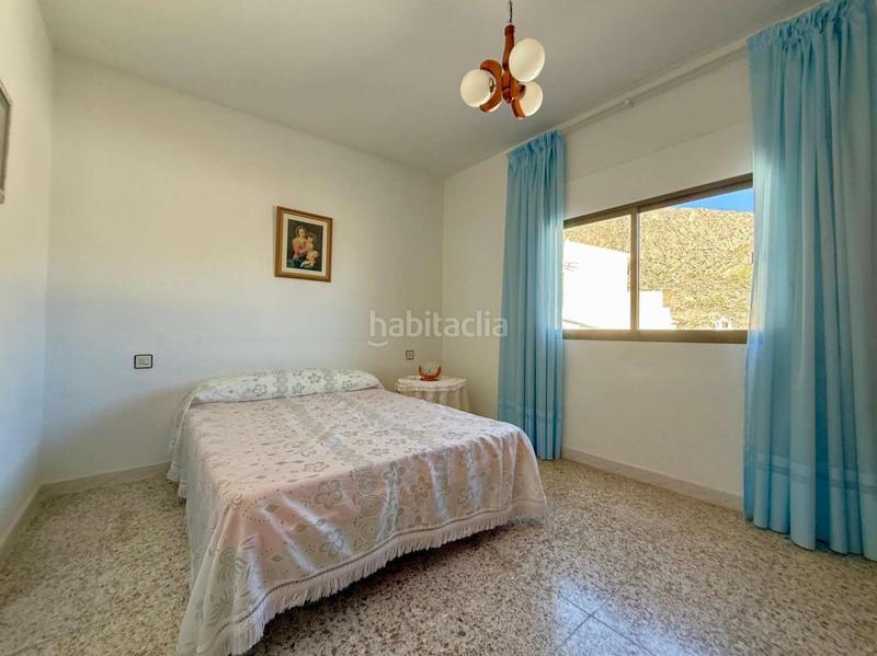 Foto 8fcac883-2ffc-43a8-8815-39ce4a9f588d. Maison dans Guájares (Los)