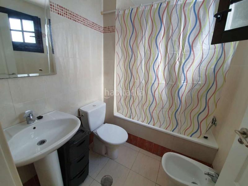 Foto 5379942c-a3a8-4a7c-9643-a53fed3442f1. Apartament amb piscina a Vélez de Benaudalla