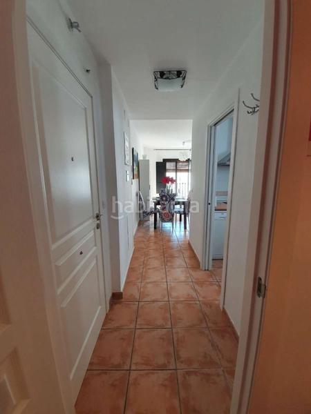 Foto a23a42fc-ecd2-40d7-b7b3-7bc419af76d1. Apartament amb piscina a Vélez de Benaudalla