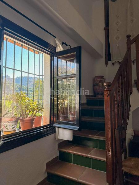 Foto f546fd82-05f6-45b2-8e66-03e494294dc3. Masía en Guájares (Los)