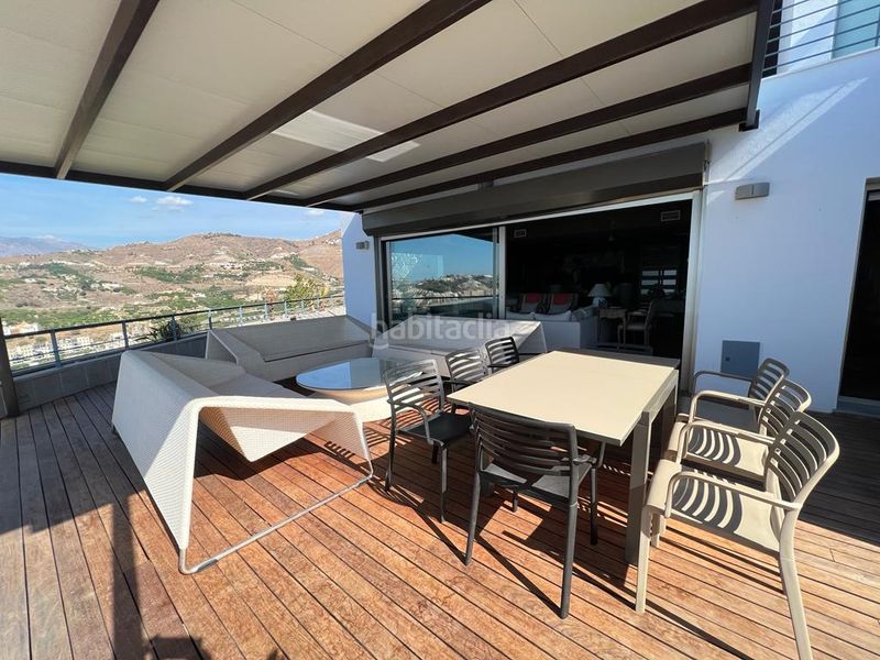 Foto 63949201-86e9-4eb8-8f40-dbed8ac48310. Xalet amb piscina a Almuñecar centro Almuñécar