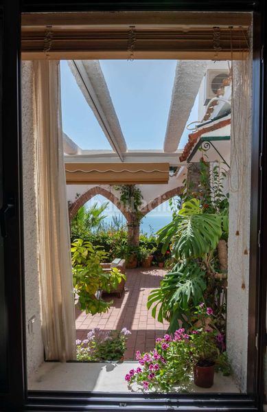 Foto 1b4a6de2-82a9-4489-8c5d-e4719aa63efb. Casa amb calefacció aparcament piscina a Velilla - Velilla Taramay Almuñécar