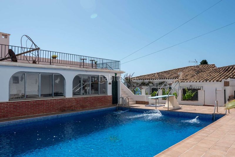 Foto 55bcb307-a69c-45f7-ab84-a236ec97fc37. Casa amb calefacció aparcament piscina a Velilla - Velilla Taramay Almuñécar